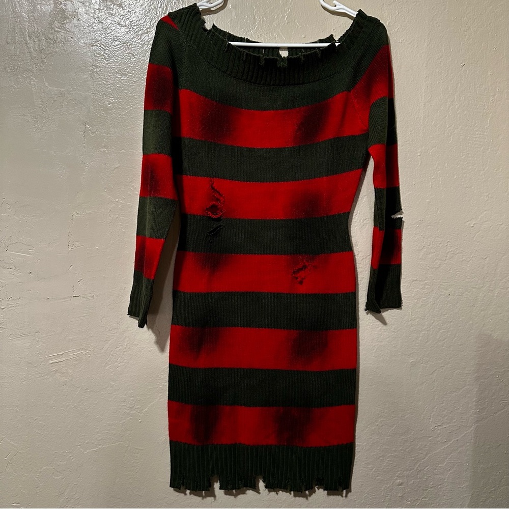 Woman’s Freddie Krueger Halloween costume